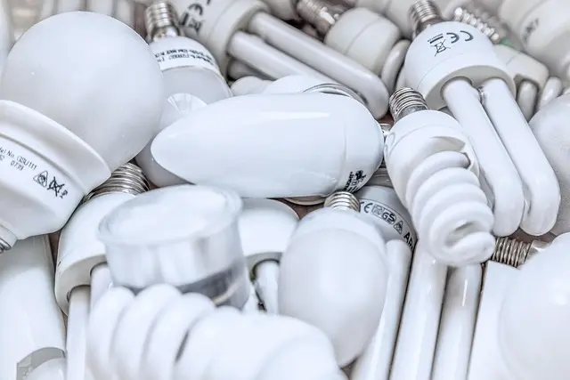 Come Risparmiare Sui Costi Energetici: 10 Strategie Efficaci