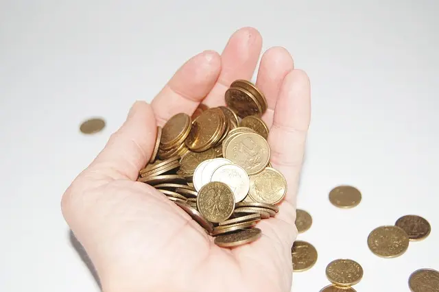 Come Risparmiare sulla Carta di Credito: 10 Consigli Utili