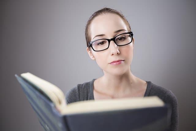 Come Risparmiare Sulle Spese Universitarie: 10 Consigli Pratici