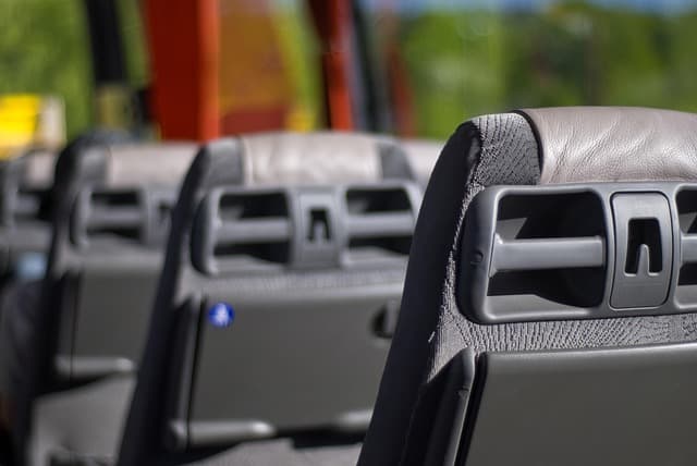 10 Consigli Efficaci per Risparmiare Sui Trasporti Pubblici