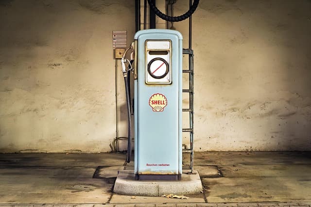 Come Risparmiare sul Carburante: 10 Consigli Utili
