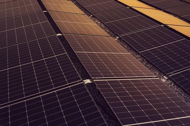 10 Strategie per Risparmiare Sui Costi Energetici